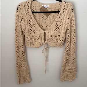 Long sleeve crotchet top